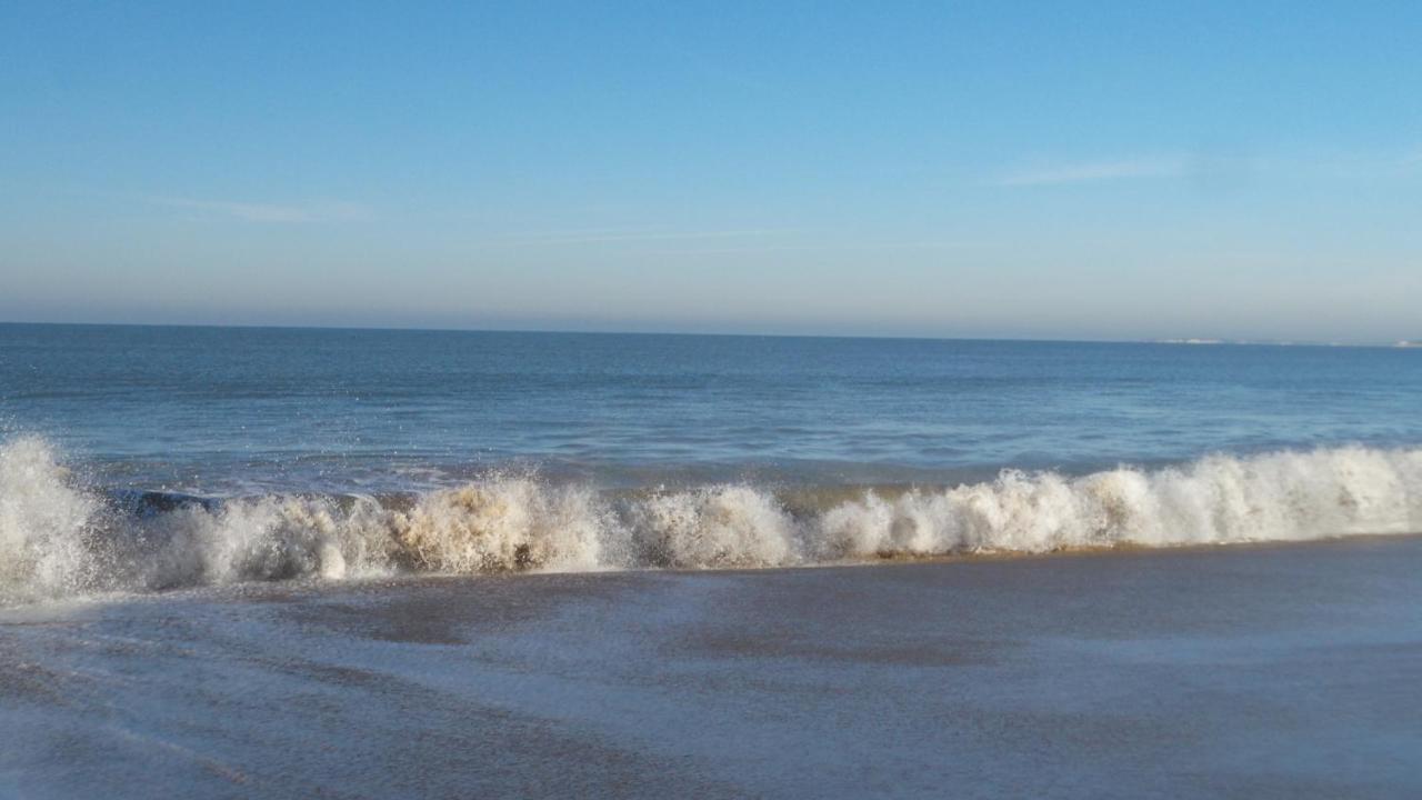 Chambre D'Hotes Et Spa De La Presqu'Ile La Faute-sur-Mer Bagian luar foto